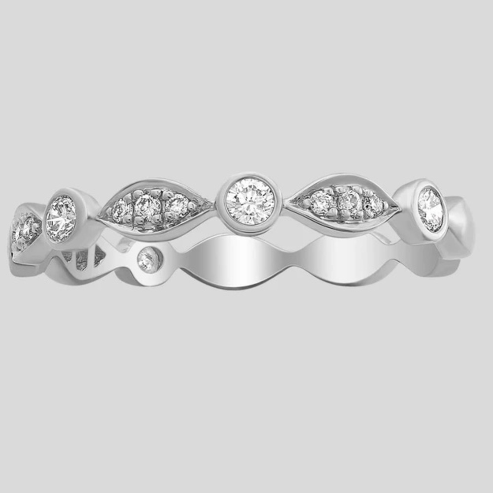 Noeime vintage diamond band